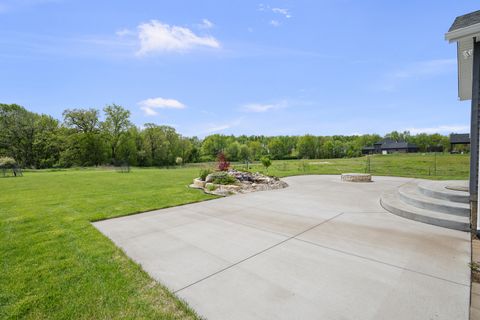 Tiny photo for 14 Viola Drive, Le Claire, IA 52753 (MLS # 12624136)