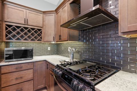 Tiny photo for 14 Viola Drive, Le Claire, IA 52753 (MLS # 12624136)