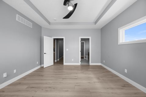 Tiny photo for 14 Viola Drive, Le Claire, IA 52753 (MLS # 12624136)