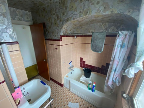 Tiny photo for 10508 S Forest Avenue, Chicago, IL 60628 (MLS # 12687240)