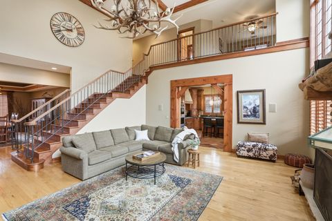 Tiny photo for 8032 Kirkcaldy Court, Palos Heights, IL 60463 (MLS # 12585505)