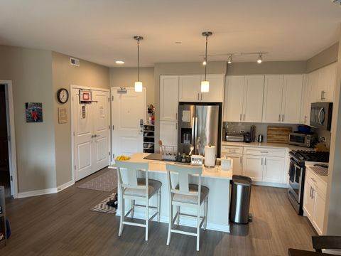 Tiny photo for 437 Duane Street #309, Glen Ellyn, IL 60137 (MLS # 12500353)