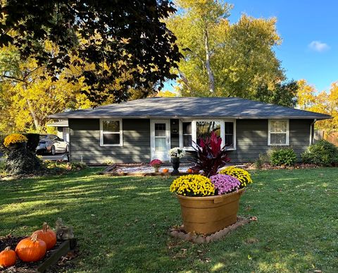 Photo of 3506 William Street, Steger, IL 60475 (MLS # 12509113)