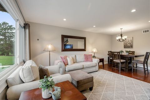 Tiny photo for 17438 W Walnut Lane, Gurnee, IL 60031 (MLS # 12512813)