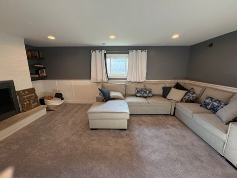 Tiny photo for 1100 Potter Road, Park Ridge, IL 60068 (MLS # 12539437)