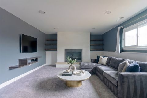 Tiny photo for 1100 Potter Road, Park Ridge, IL 60068 (MLS # 12539437)