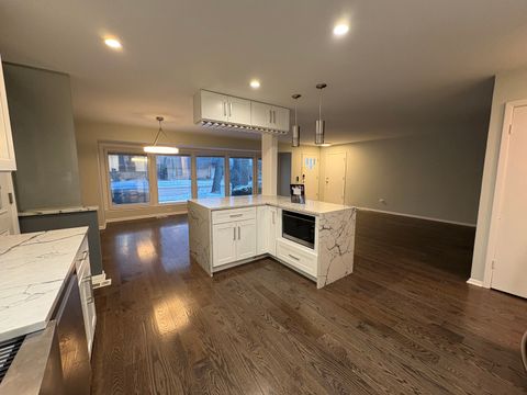 Tiny photo for 1100 Potter Road, Park Ridge, IL 60068 (MLS # 12539437)