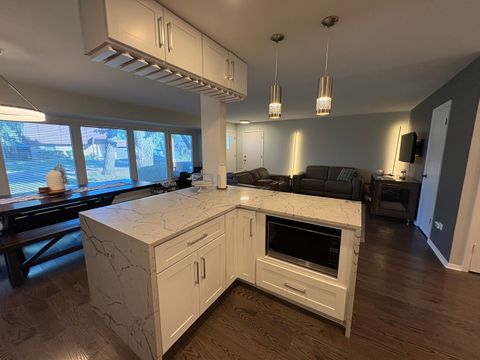 Tiny photo for 1100 Potter Road, Park Ridge, IL 60068 (MLS # 12539437)