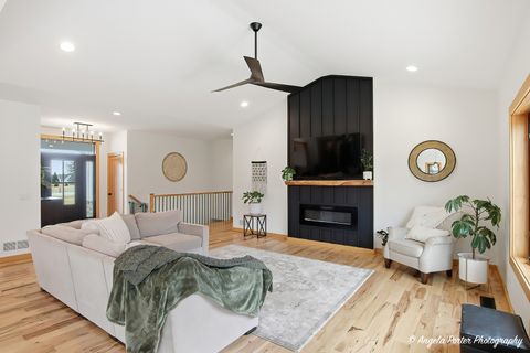 Tiny photo for Ringwood, IL 60072 (MLS # 12604229)