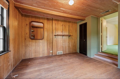 Tiny photo for 2304 Elmwood Avenue, Wilmette, IL 60091 (MLS # 12680068)
