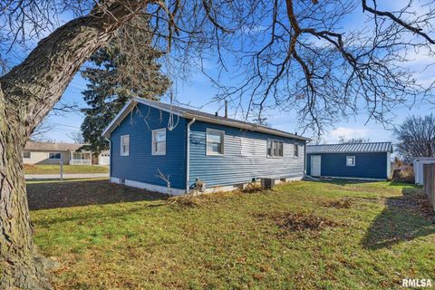 Tiny photo for 1230 N ELMWOOD Avenue, Davenport, IA 52804 (MLS # 12548522)