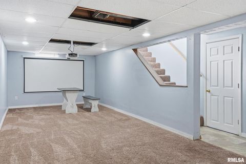 Tiny photo for 1230 N ELMWOOD Avenue, Davenport, IA 52804 (MLS # 12548522)