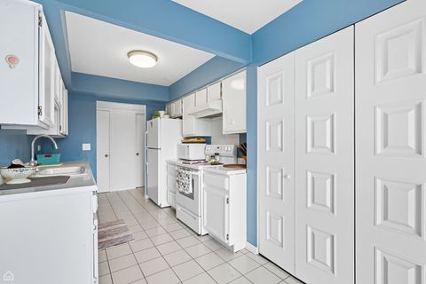 Tiny photo for 4840 Foster Street #303, Skokie, IL 60077 (MLS # 12477485)