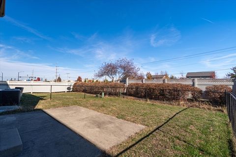 Tiny photo for 1236 Blue Bill Way, Normal, IL 61761 (MLS # 12513573)