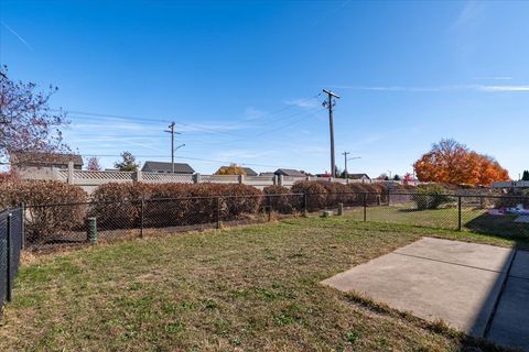 Tiny photo for 1236 Blue Bill Way, Normal, IL 61761 (MLS # 12513573)
