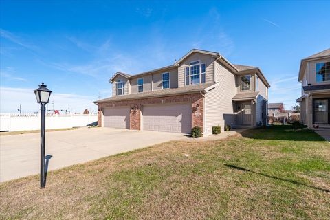 Photo of 1236 Blue Bill Way, Normal, IL 61761 (MLS # 12513573)