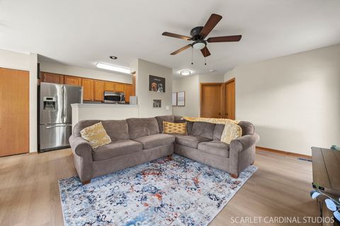 Tiny photo for 2801 Crested Butte Trail, Plainfield, IL 60586 (MLS # 12491292)