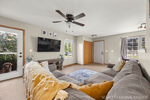 Tiny photo for 2801 Crested Butte Trail, Plainfield, IL 60586 (MLS # 12491292)