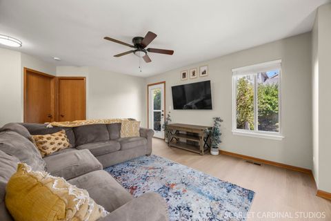 Tiny photo for 2801 Crested Butte Trail, Plainfield, IL 60586 (MLS # 12491292)