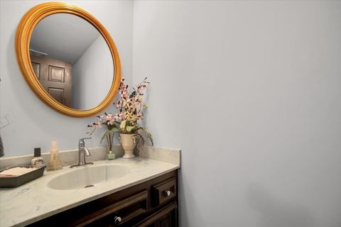 Tiny photo for 2604 Mill Creek Lane, Rolling Meadows, IL 60008 (MLS # 12472890)