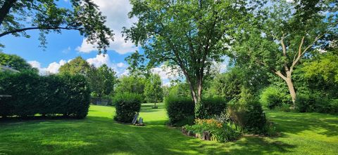 Tiny photo for 2604 Mill Creek Lane, Rolling Meadows, IL 60008 (MLS # 12472890)