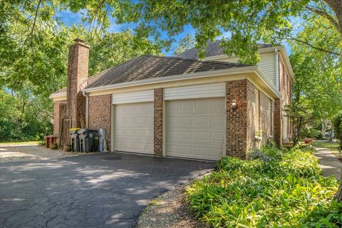 Tiny photo for 2604 Mill Creek Lane, Rolling Meadows, IL 60008 (MLS # 12472890)