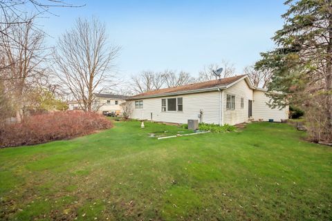 Tiny photo for 817 Belair Drive, Darien, IL 60561 (MLS # 12615237)