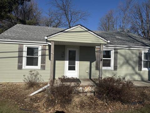 Photo of 3100 Sportsman Club Road, Bourbonnais, IL 60914 (MLS # 12571900)