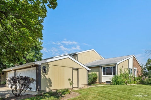 Photo of 252 Pueblo Drive, Bolingbrook, IL 60440 (MLS # 12750847)