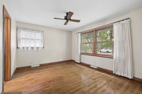 Tiny photo for 4134 Rose Avenue, Western Springs, IL 60558 (MLS # 12631533)