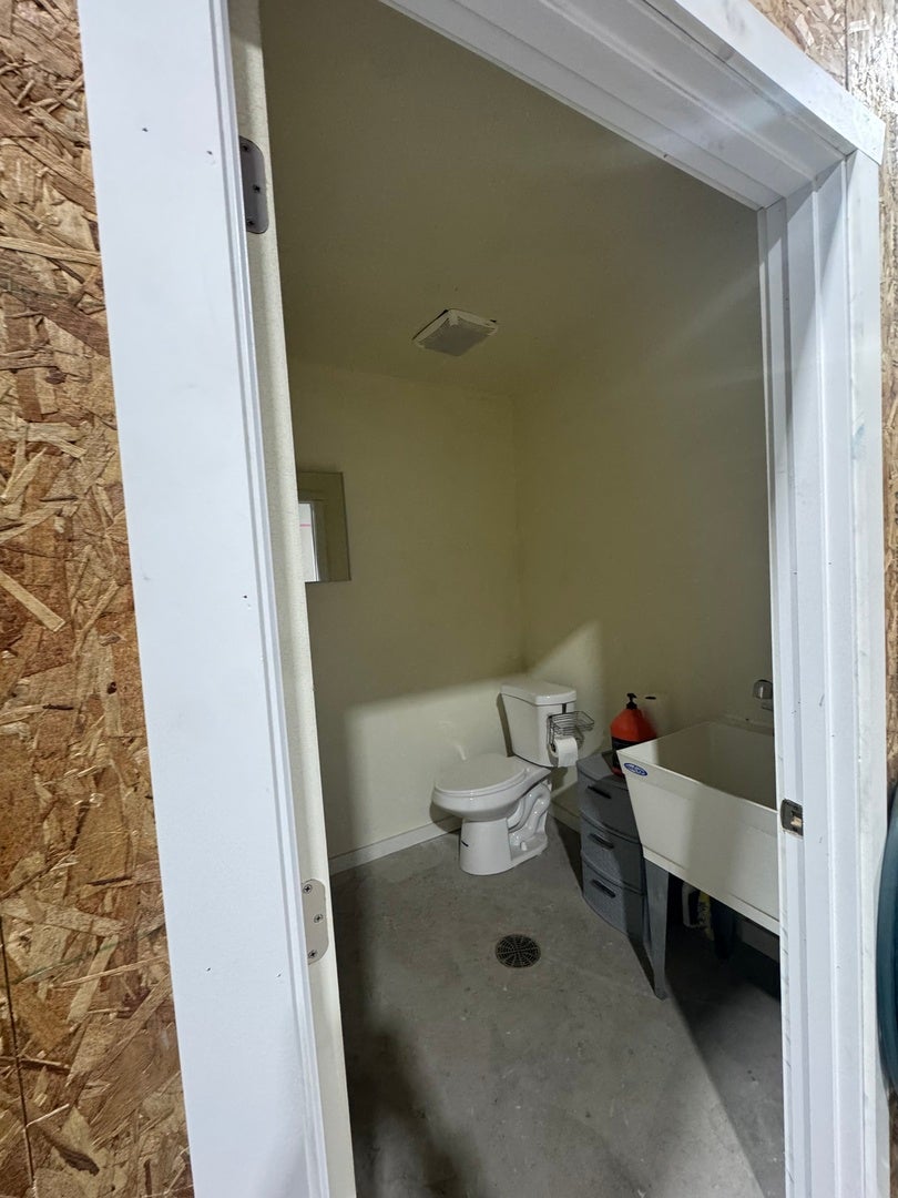 43 Oak Street B