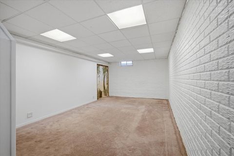 Tiny photo for 811 Phaeton Place, Normal, IL 61761 (MLS # 12570379)