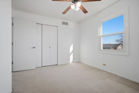 Tiny photo for 811 Phaeton Place, Normal, IL 61761 (MLS # 12570379)