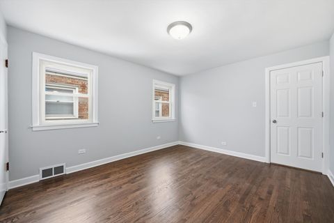 Tiny photo for 2658 W 83rd Street, Chicago, IL 60652 (MLS # 12529880)