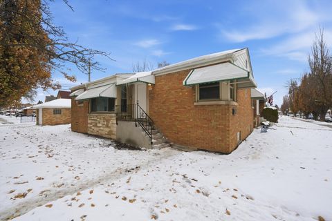 Tiny photo for 2658 W 83rd Street, Chicago, IL 60652 (MLS # 12529880)