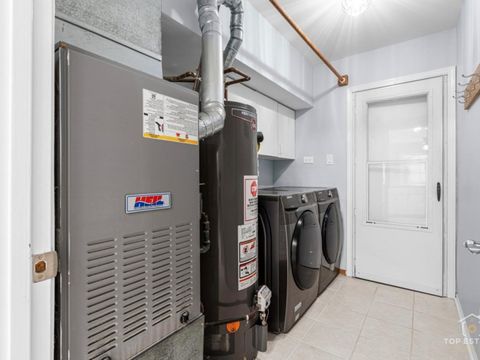 Tiny photo for 9939 CONSTITUTION Court, Orland Park, IL 60462 (MLS # 12542086)