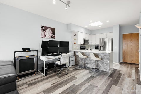 Tiny photo for 405 S Creekside Drive #604, Palatine, IL 60074 (MLS # 12664075)