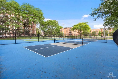 Tiny photo for 405 S Creekside Drive #604, Palatine, IL 60074 (MLS # 12664075)