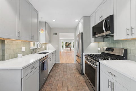 Tiny photo for 216 Richmond Street, Evanston, IL 60202 (MLS # 12754013)