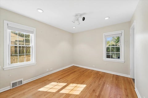 Tiny photo for 216 Richmond Street, Evanston, IL 60202 (MLS # 12754013)