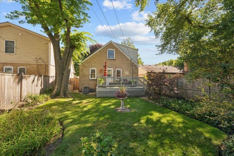 Tiny photo for 216 Richmond Street, Evanston, IL 60202 (MLS # 12754013)