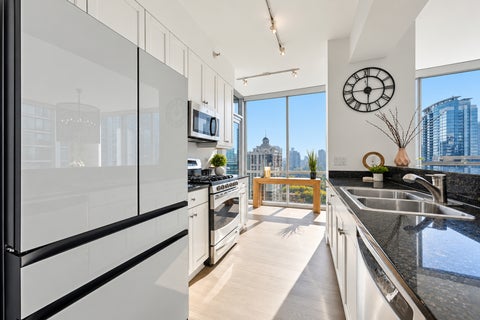 Tiny photo for 1201 S Prairie Avenue #1706, Chicago, IL 60605 (MLS # 12795365)