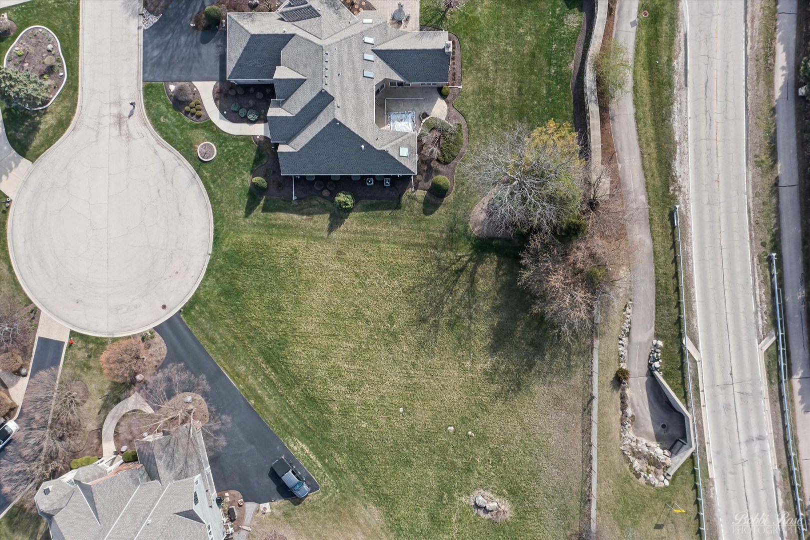 433 Ridge Court