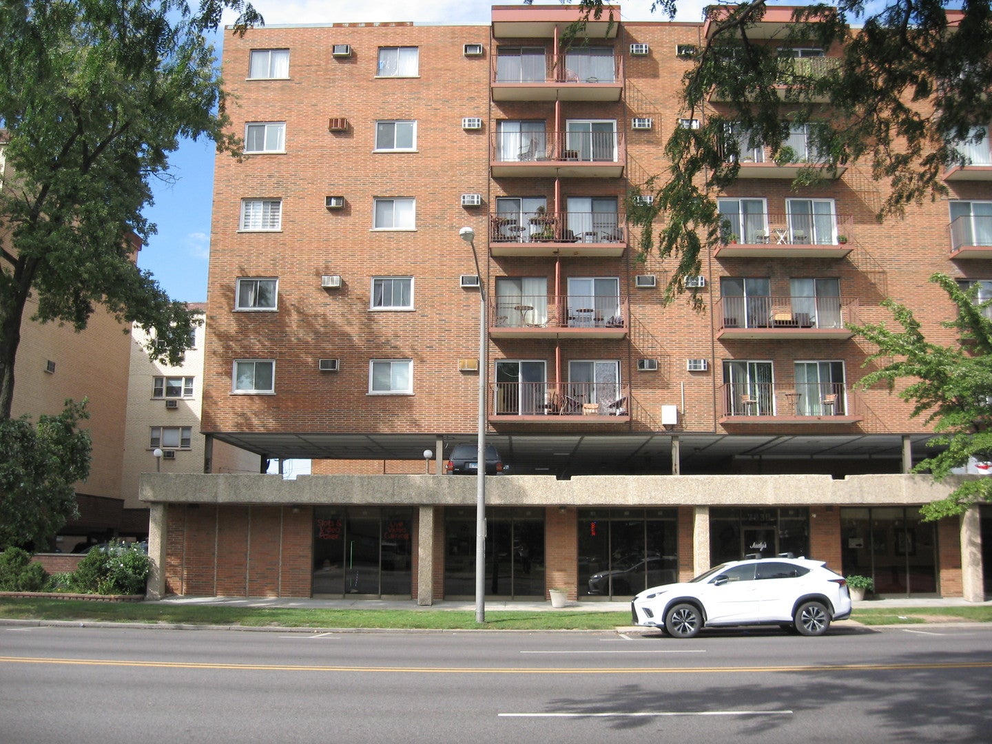7830 W North Avenue 705