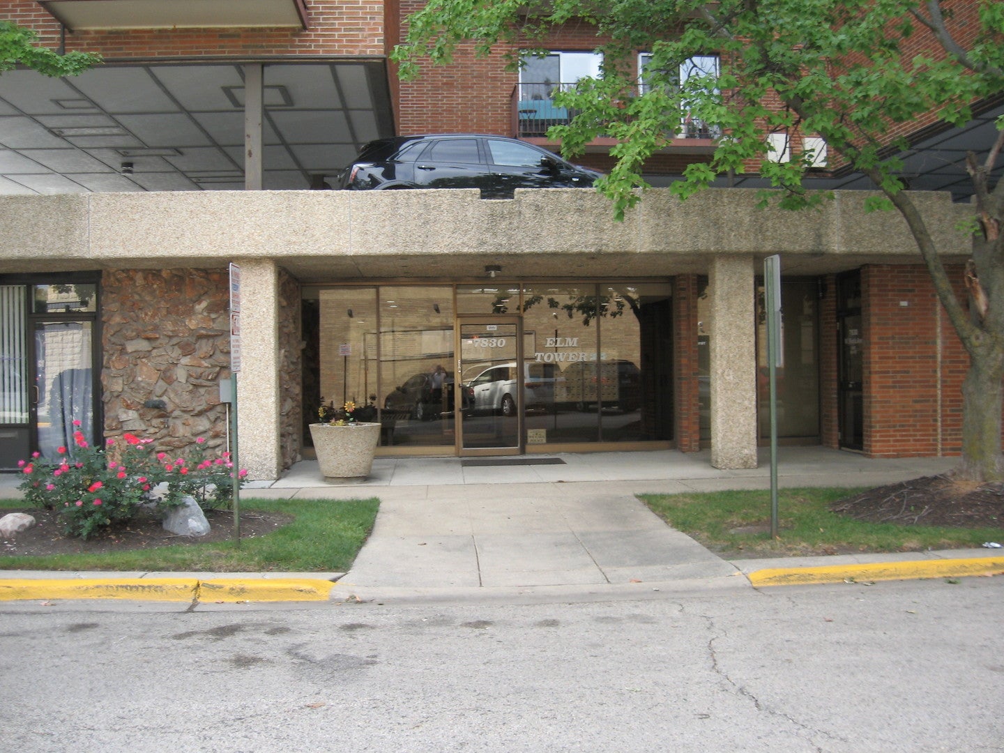 7830 W North Avenue 705