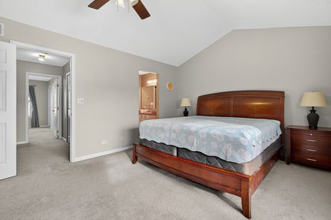 Tiny photo for 160 SHERWOOD Court, Roselle, IL 60172 (MLS # 12523477)