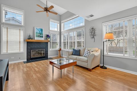 Tiny photo for 160 SHERWOOD Court, Roselle, IL 60172 (MLS # 12523477)