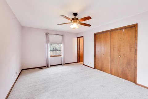 Tiny photo for 56 Winthrop New Road, Sugar Grove, IL 60554 (MLS # 12584215)