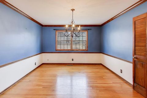 Tiny photo for 56 Winthrop New Road, Sugar Grove, IL 60554 (MLS # 12584215)