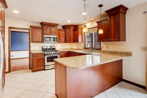 Tiny photo for 56 Winthrop New Road, Sugar Grove, IL 60554 (MLS # 12584215)